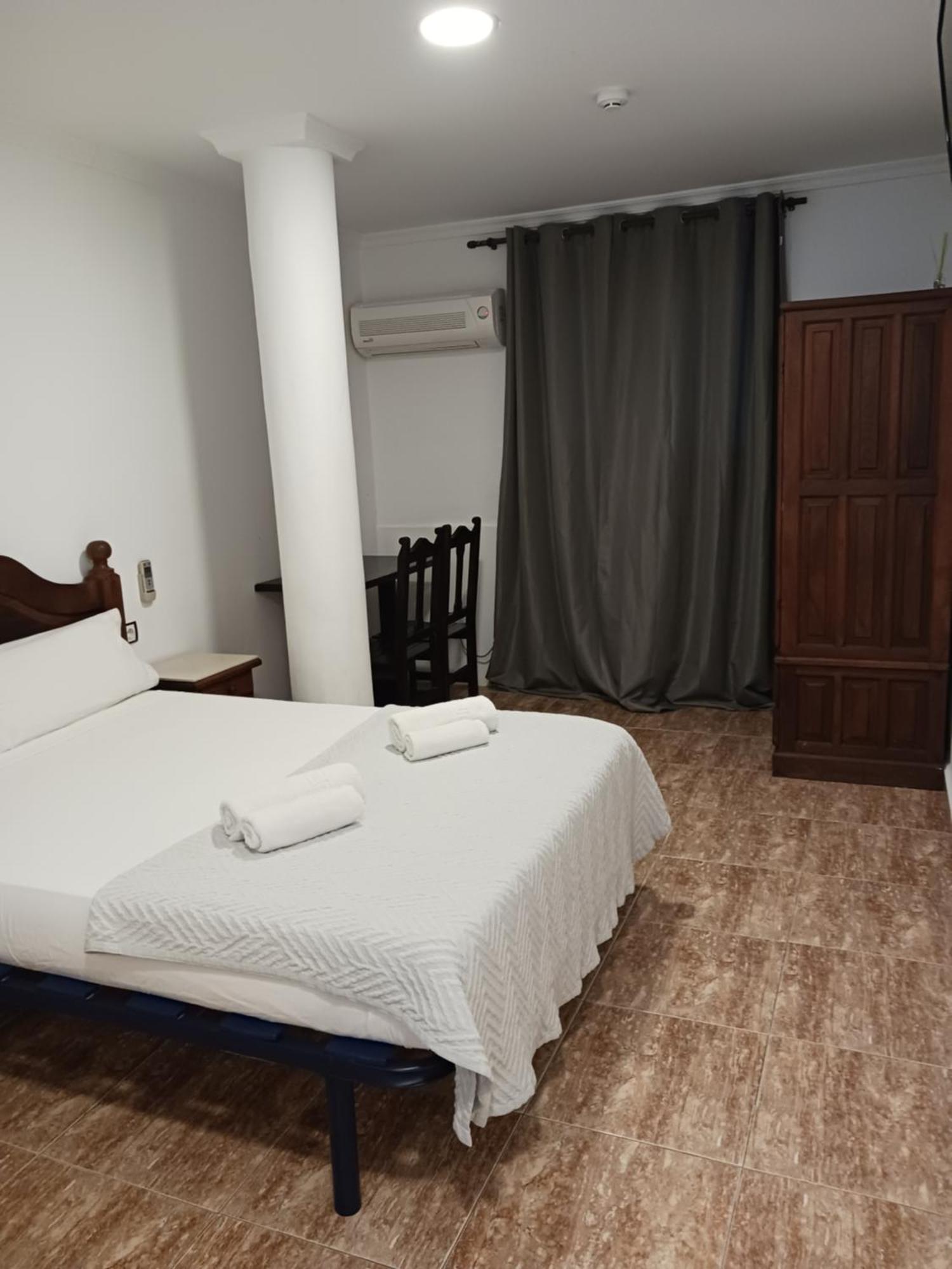 Hotel Manantiales Torremolinos Exteriör bild